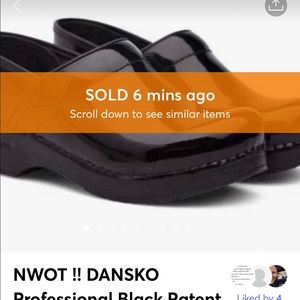 NWOT !! DANSKO Professional Black Patent 🎉🎊